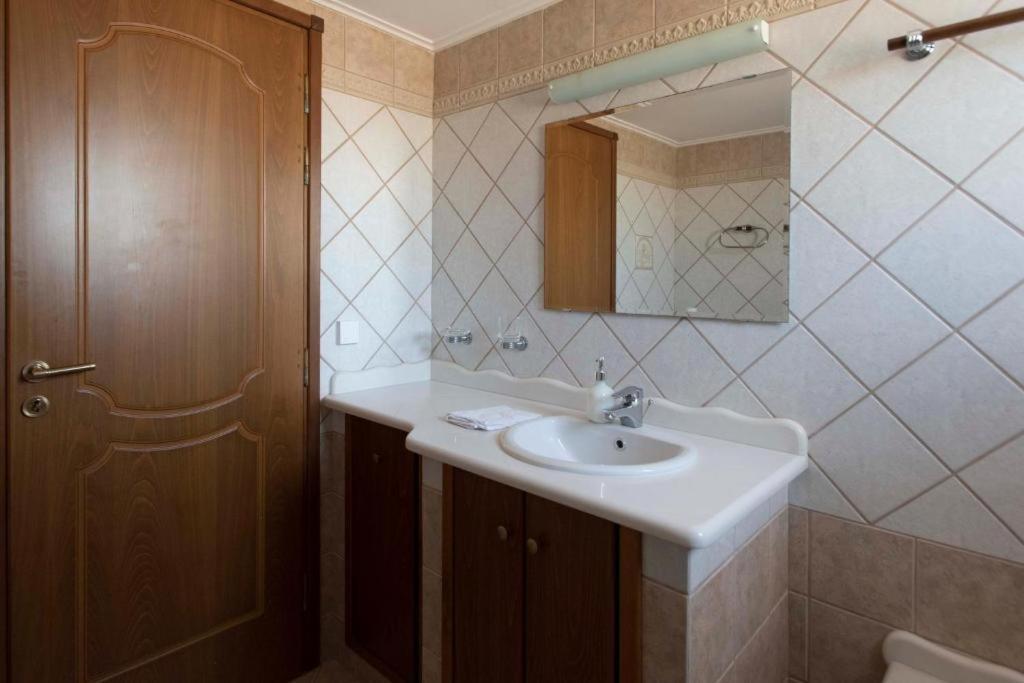 Tragana Villa Bagian luar foto