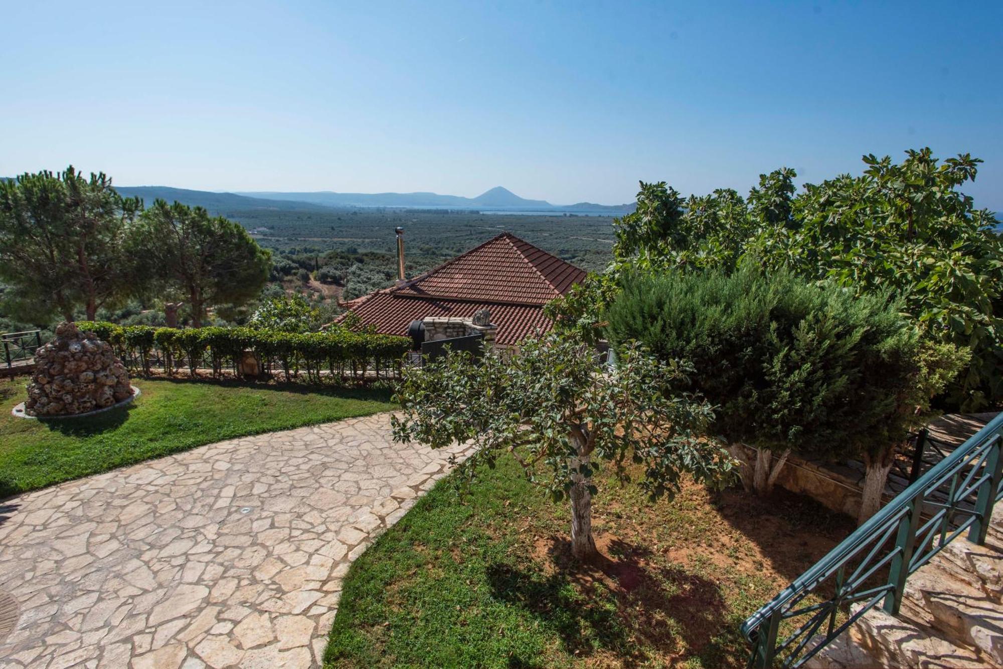 Tragana Villa Bagian luar foto