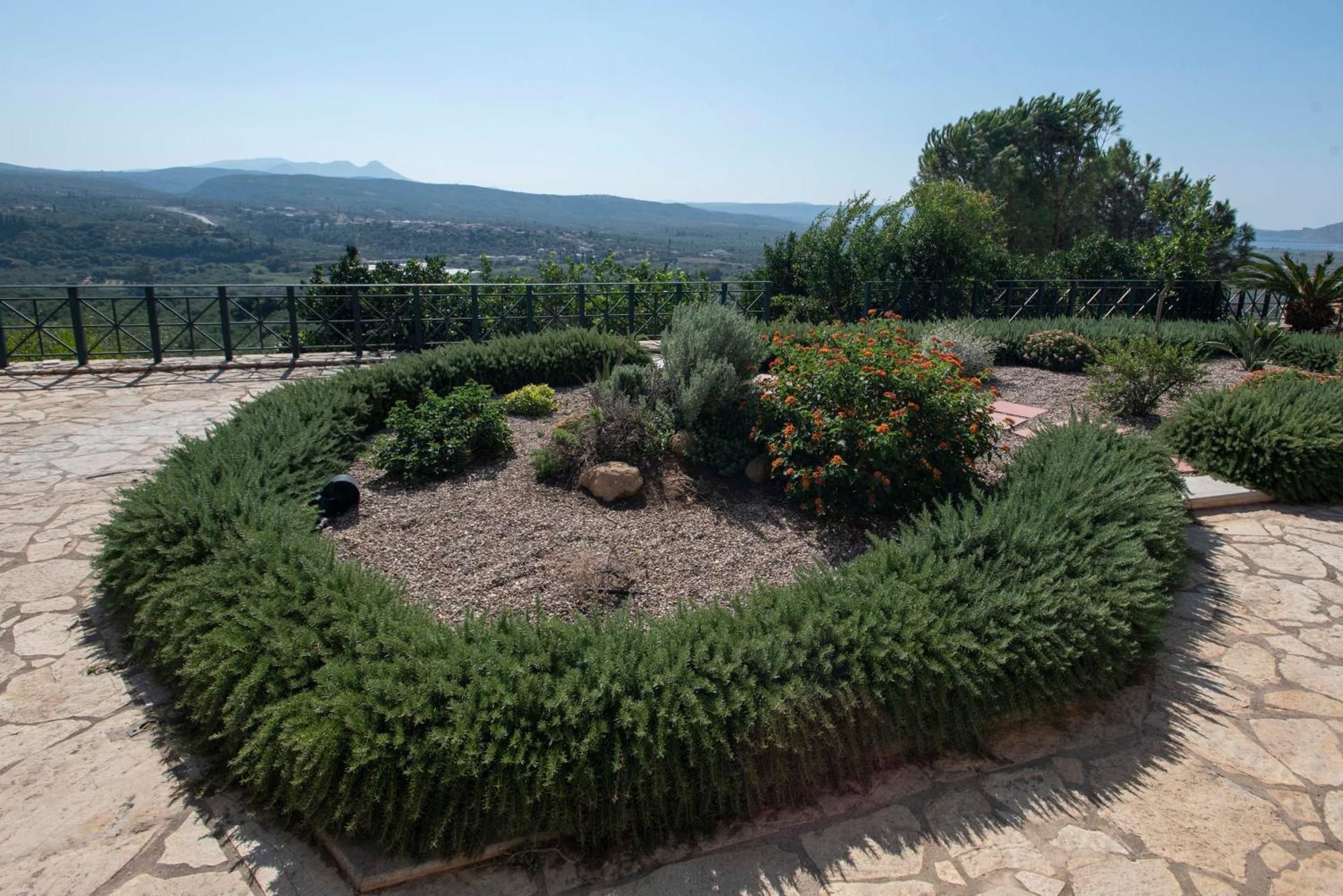 Tragana Villa Bagian luar foto